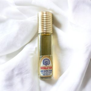 Mukhallat Oud Attar Roll